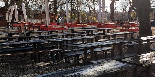 Biergarten Waldwirtschaft